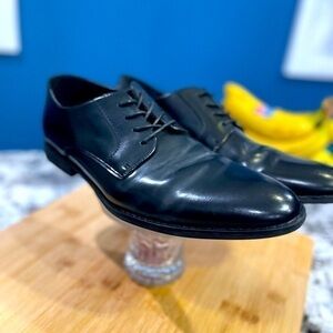Calvin Klein Leather Shoes men’s size 10.5